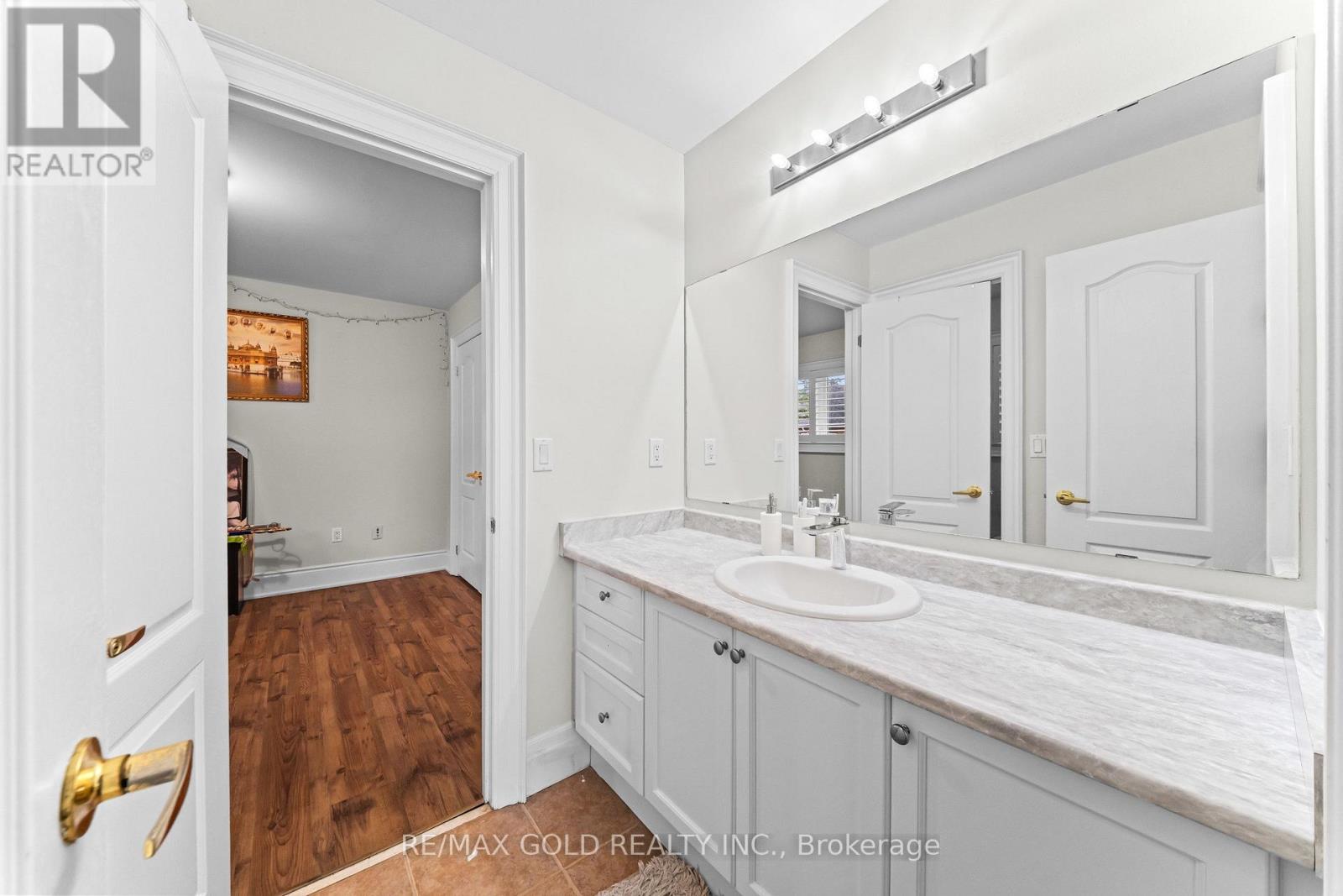 16 Regis Circle, Brampton, Ontario  L6P 1Y8 - Photo 22 - W13855544