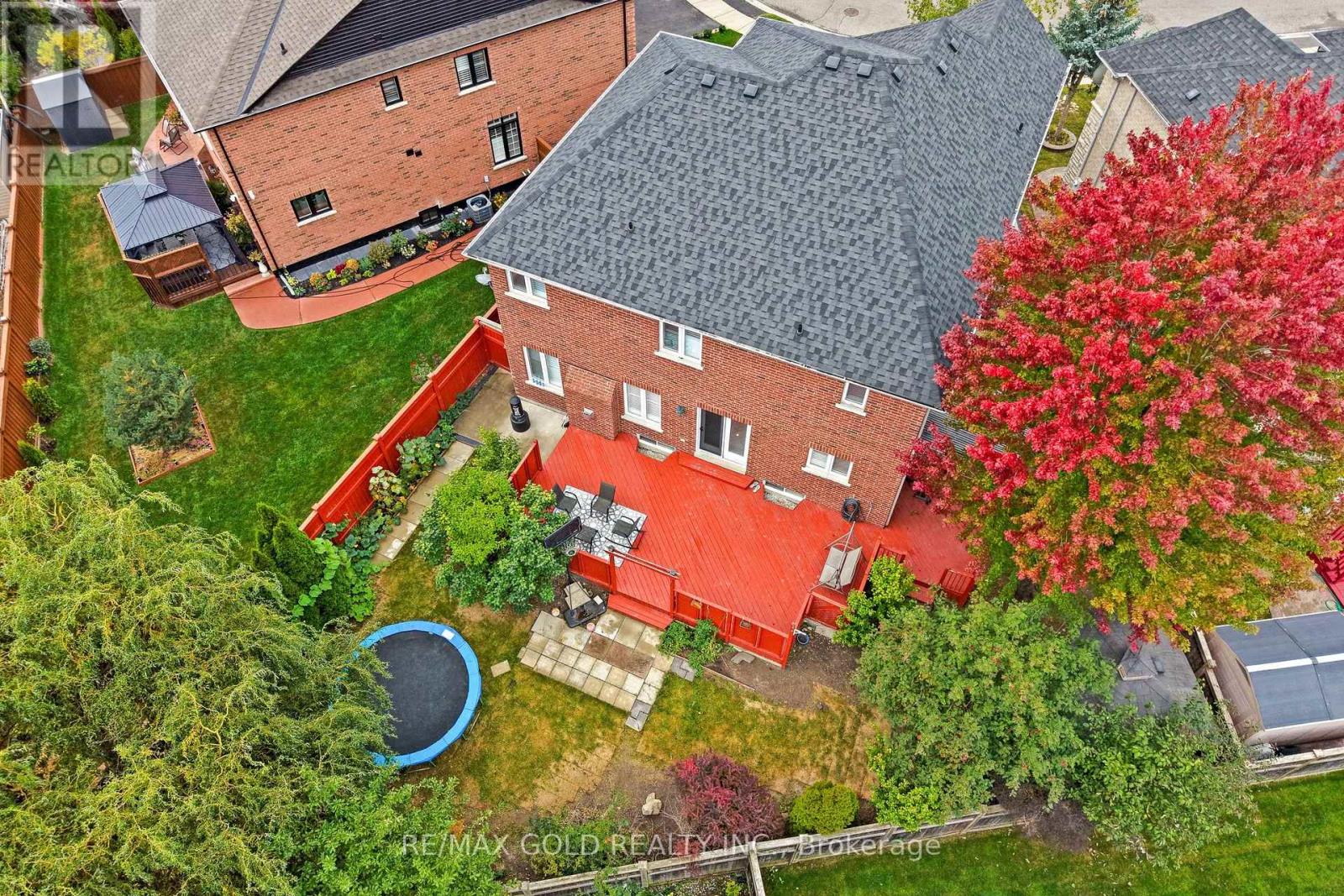 16 Regis Circle, Brampton, Ontario  L6P 1Y8 - Photo 36 - W13855544