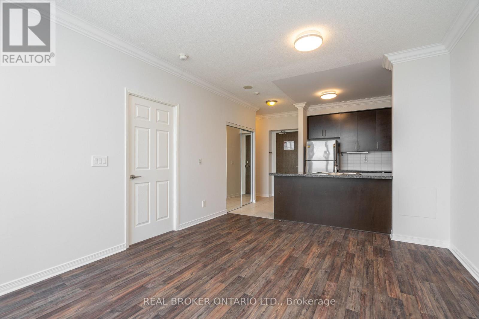 Ph2 - 3 Michael Power Place, Toronto, Ontario  M9A 0A2 - Photo 10 - W13855562