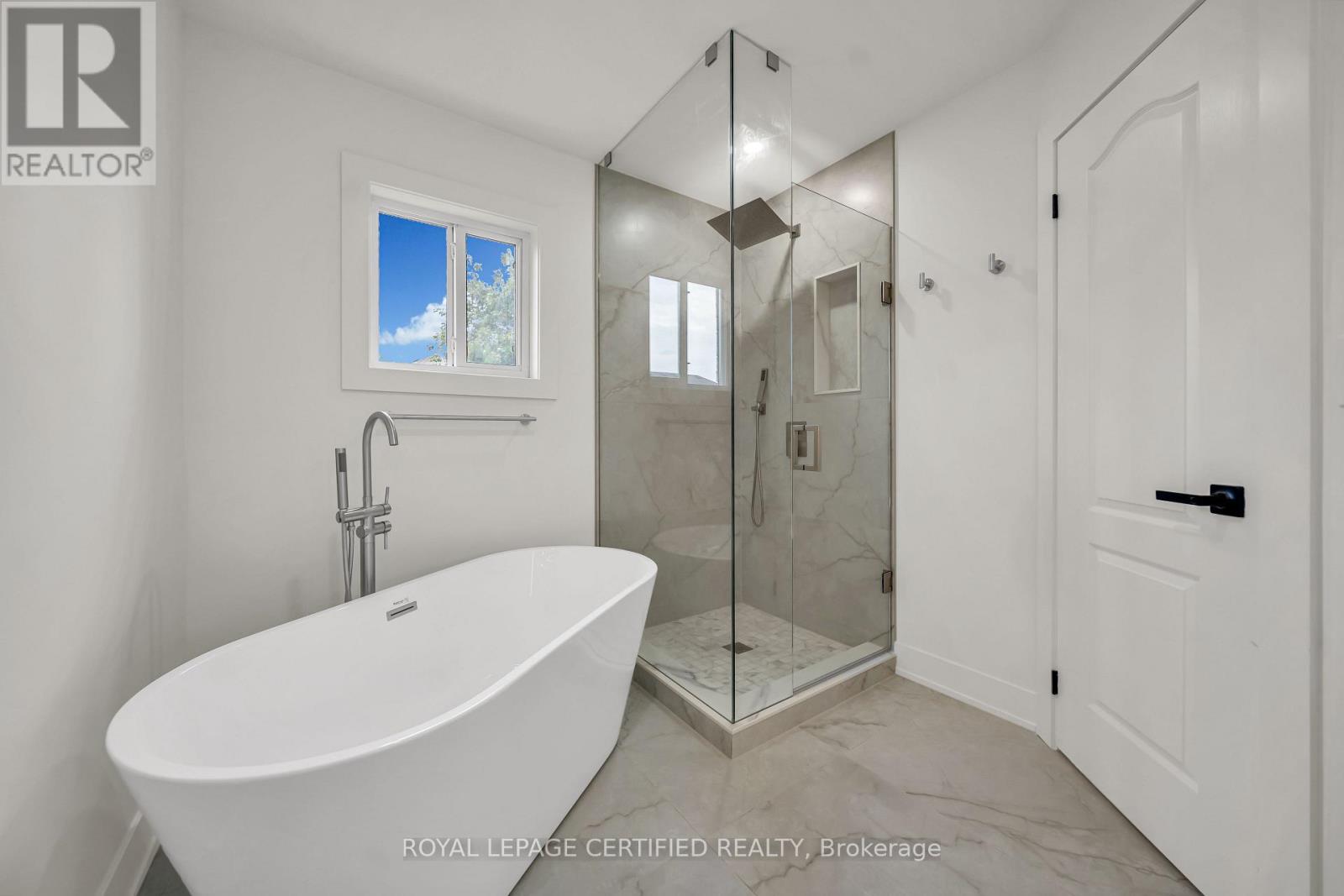 3864 Coachman Circle, Mississauga, Ontario  L5M 6R4 - Photo 25 - W13855592