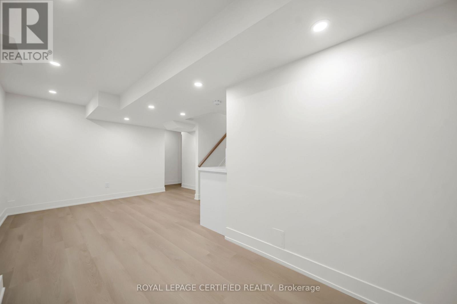 3864 Coachman Circle, Mississauga, Ontario  L5M 6R4 - Photo 36 - W13855592