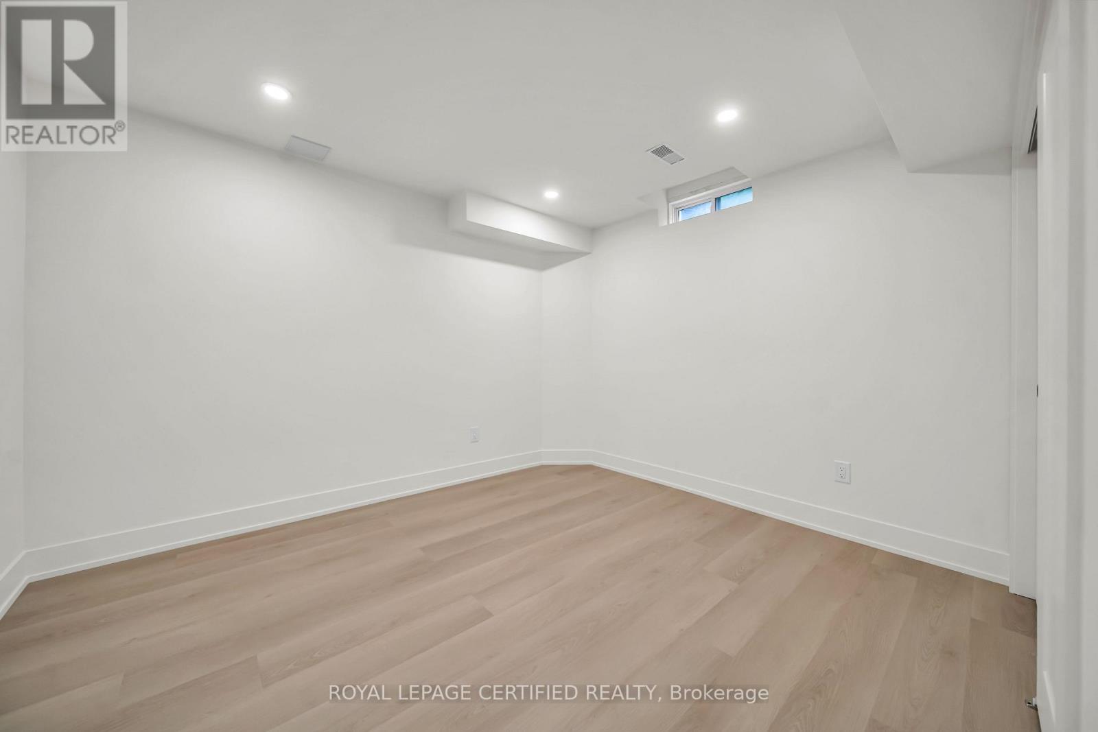 3864 Coachman Circle, Mississauga, Ontario  L5M 6R4 - Photo 38 - W13855592