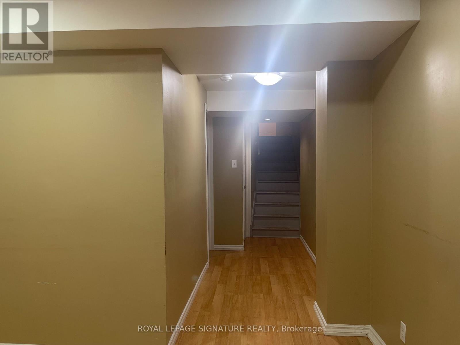 37 Whiteface Crescent, Brampton, Ontario  L6X 4X3 - Photo 6 - W13756804