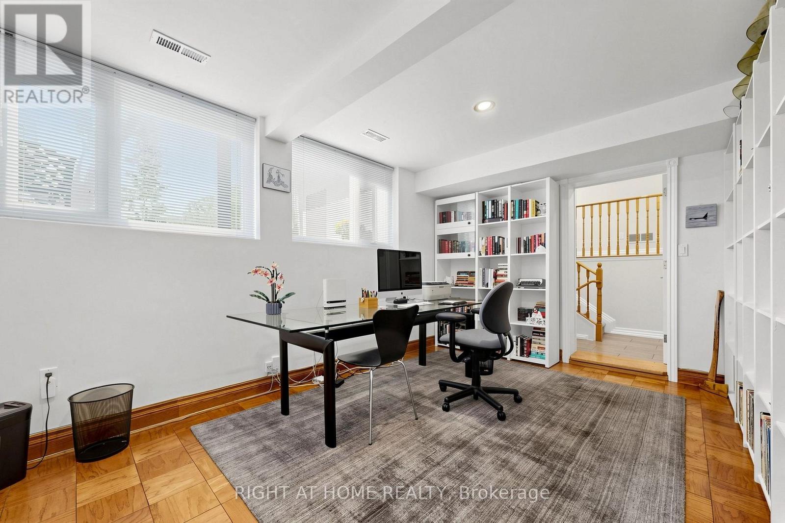 4 Grovetree Road, Toronto, Ontario  M9V 2Y2 - Photo 31 - W13836574