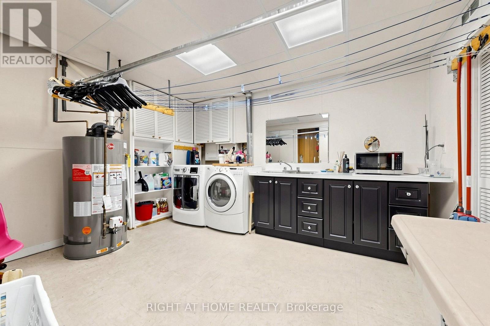 4 Grovetree Road, Toronto, Ontario  M9V 2Y2 - Photo 47 - W13836574