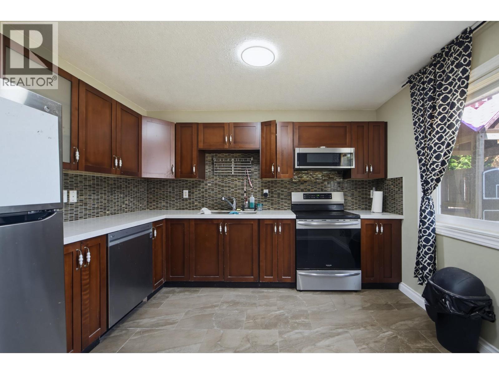 1194 Colin Place, Coquitlam, British Columbia  V3E 1L1 - Photo 9 - R3170740