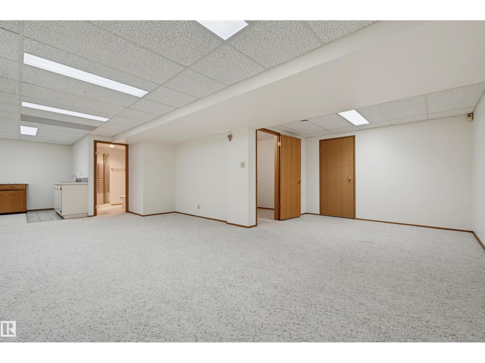 127 Ironwood Pl NW, Edmonton, Alberta  T6J 6R4 - Photo 44 - E4511049