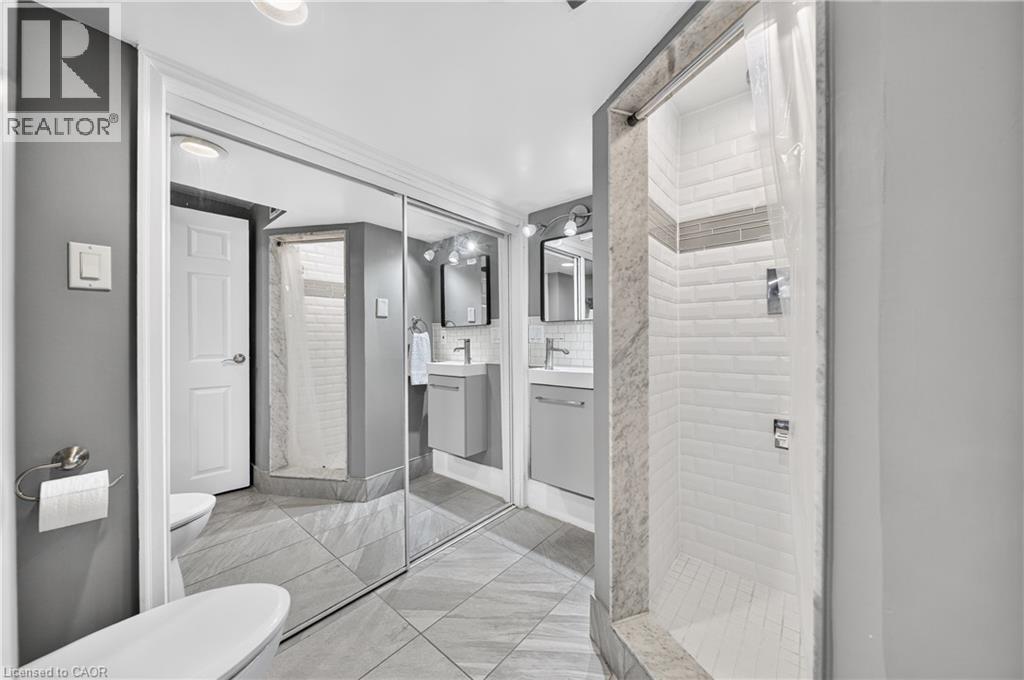 150 Coach Hill Drive, Kitchener, Ontario  N2E 1P4 - Photo 32 - 40868399