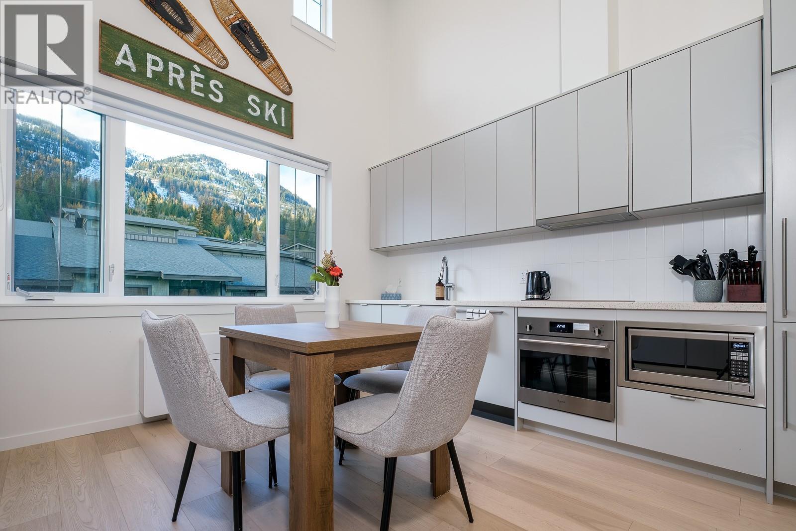 4280 Red Mountain Road Unit# 405, Rossland, British Columbia