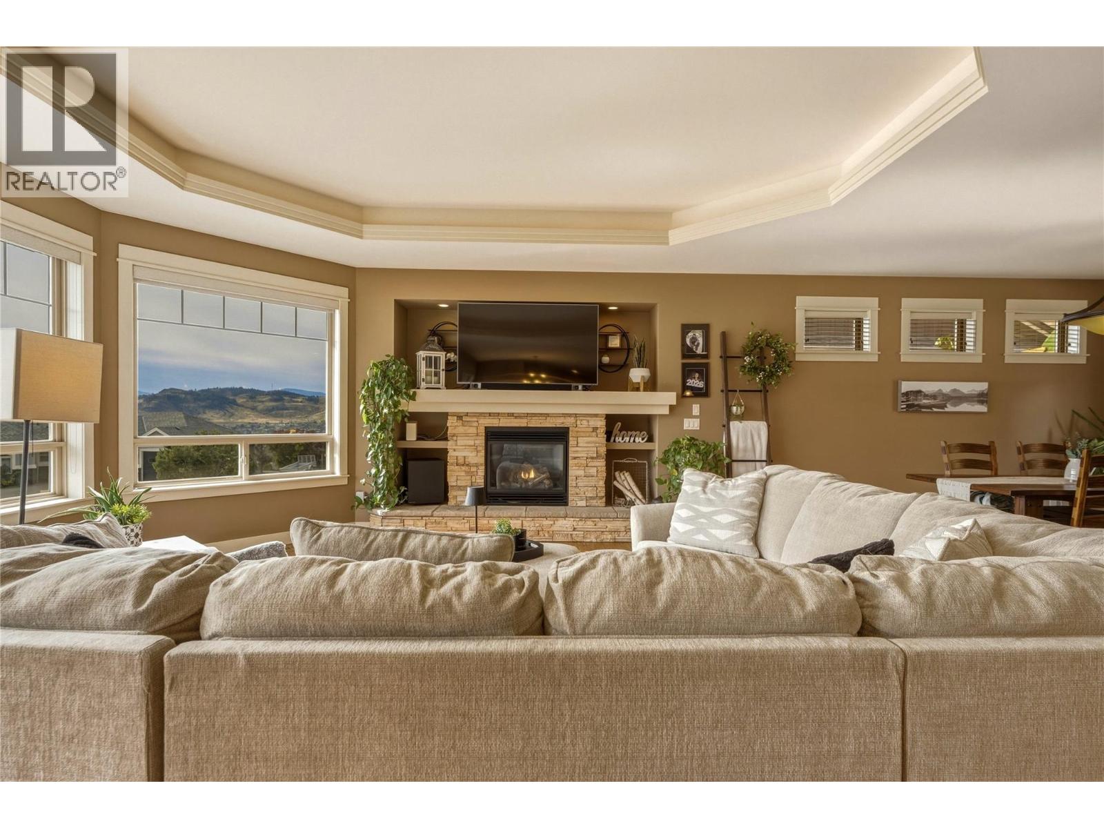 547 Mt. Tanner Place, Coldstream, British Columbia  V1B 4B4 - Photo 10 - 10402332