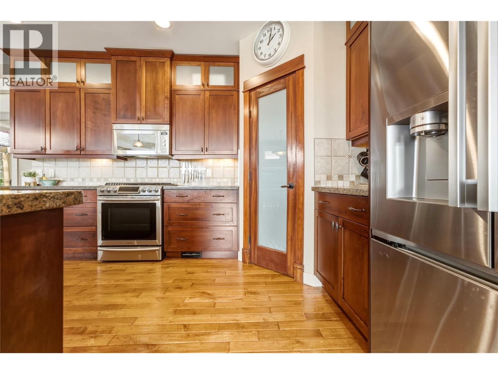 547 Mt. Tanner Place, Coldstream, British Columbia  V1B 4B4 - Photo 18 - 10402332