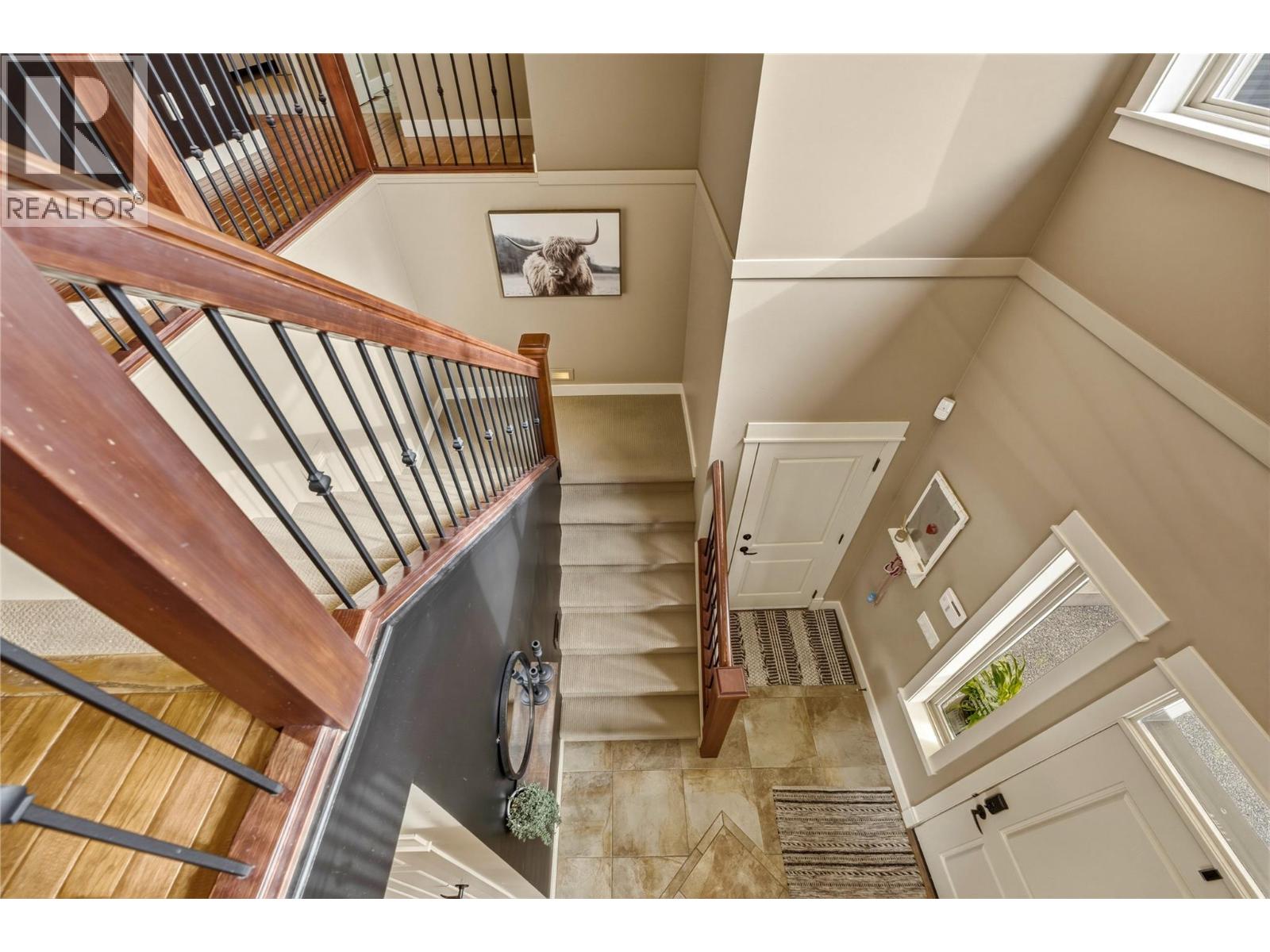 547 Mt. Tanner Place, Coldstream, British Columbia  V1B 4B4 - Photo 5 - 10402332