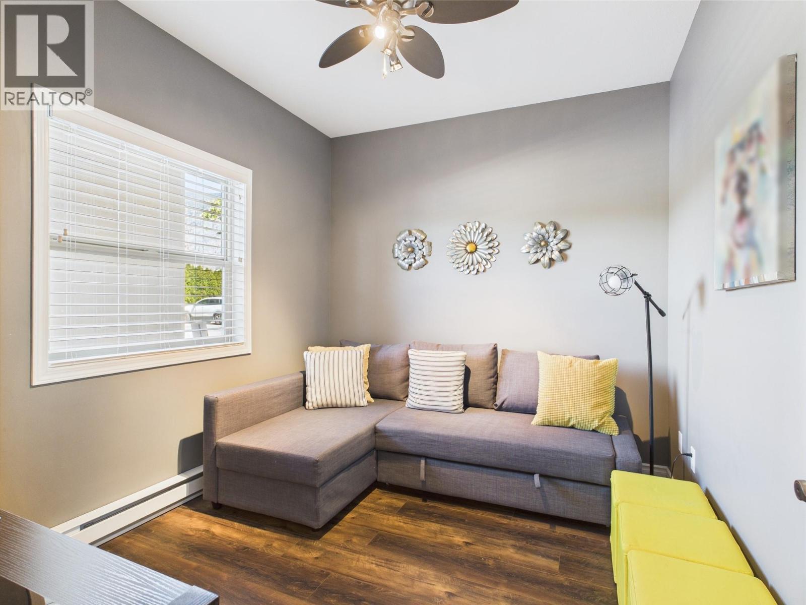 15 Solana Key Court Unit# 108