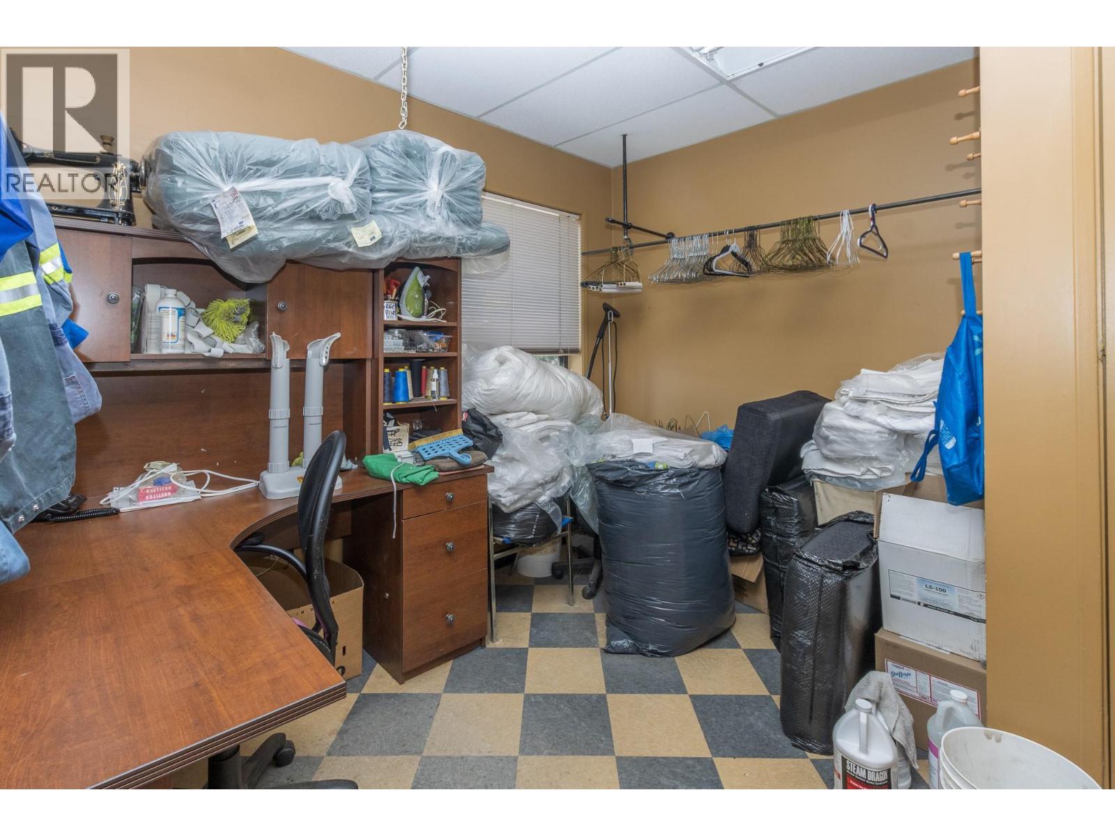 430 7 Street SW, Salmon Arm, British Columbia  V1E 1S9 - Photo 12 - 10402454