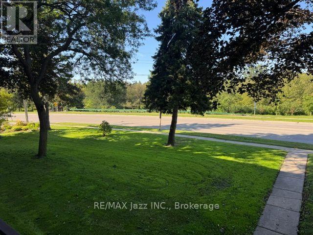 102 - 120 Elgin Street W, Oshawa, Ontario L1G 1S7 - Photo 16 - E13855842