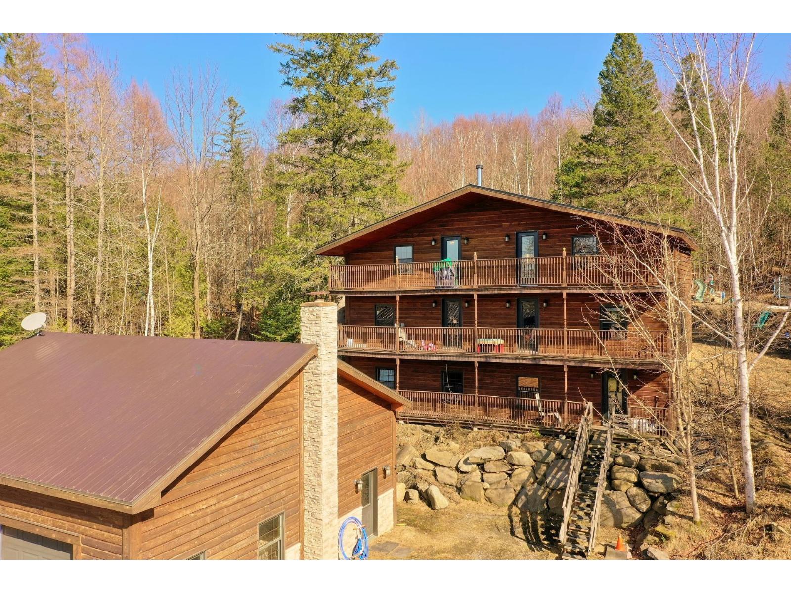 2649 Ch. Cabana Coaticook Quebec Canada J1A2S4 2