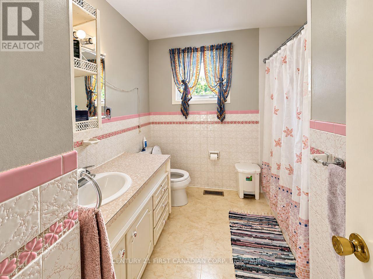 1976 Royal Crescent, London East, Ontario  N5V 1N8 - Photo 8 - X13855772