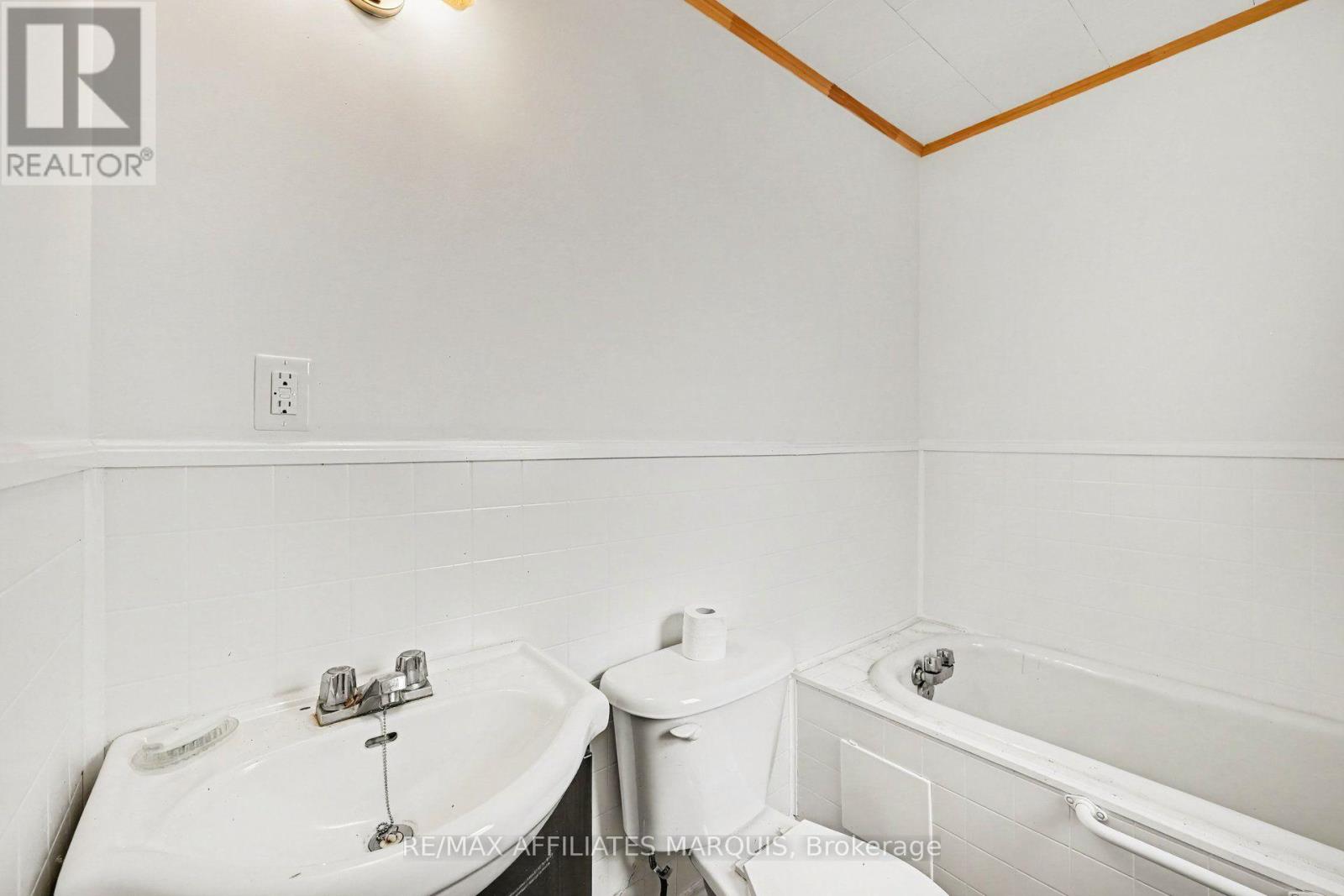 19 Churchill Crescent, Smiths Falls, Ontario  K7A 3H3 - Photo 16 - X13855826