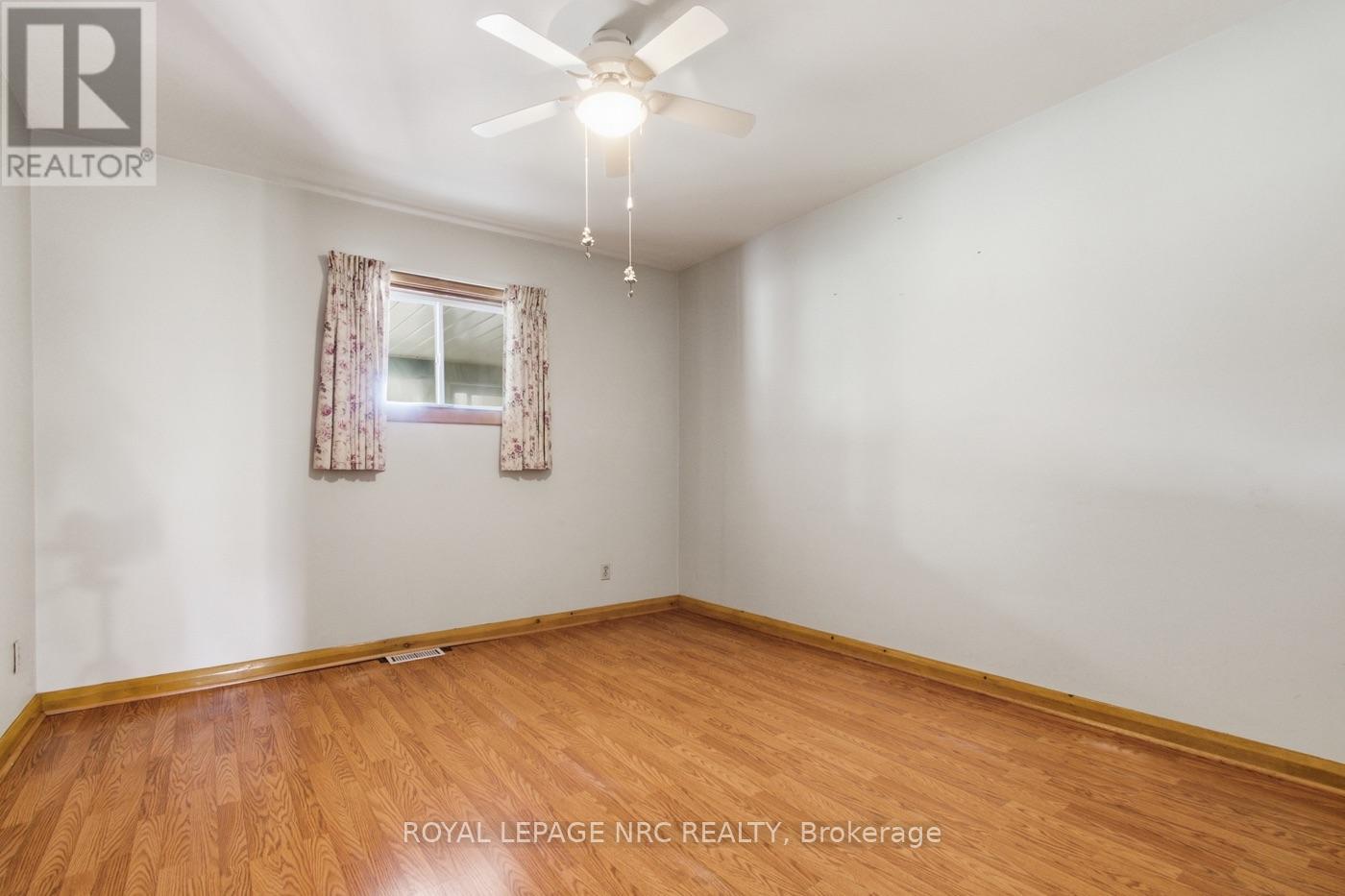 65 Golden Boulevard W, Welland (Lincoln/crowland), Ontario  L3B 1H5 - Photo 11 - X13855898