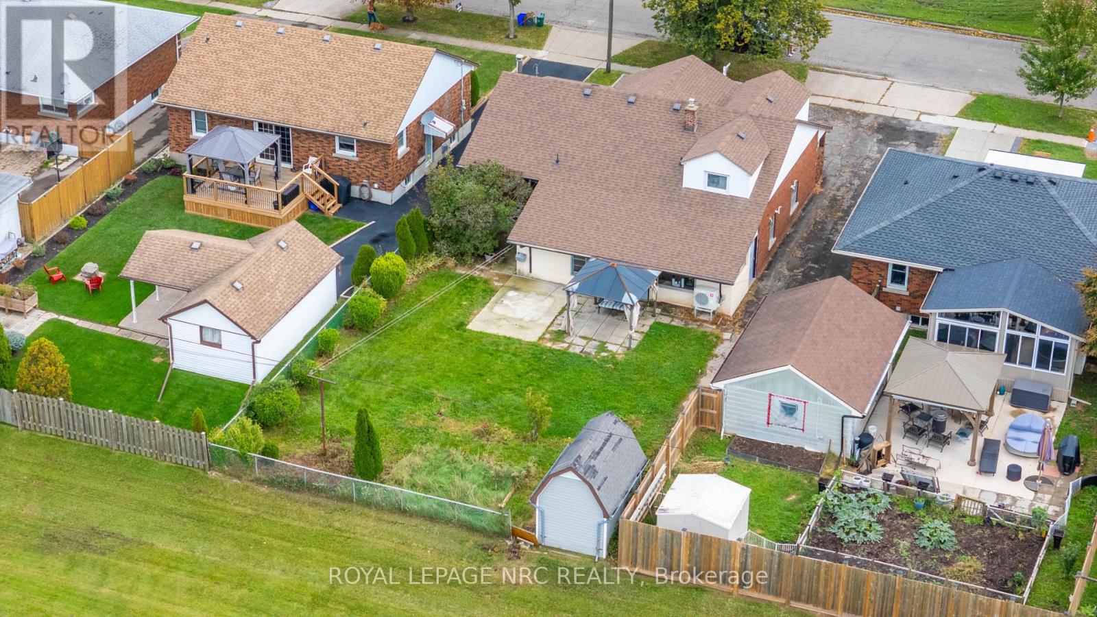 65 Golden Boulevard W, Welland (Lincoln/crowland), Ontario  L3B 1H5 - Photo 4 - X13855898