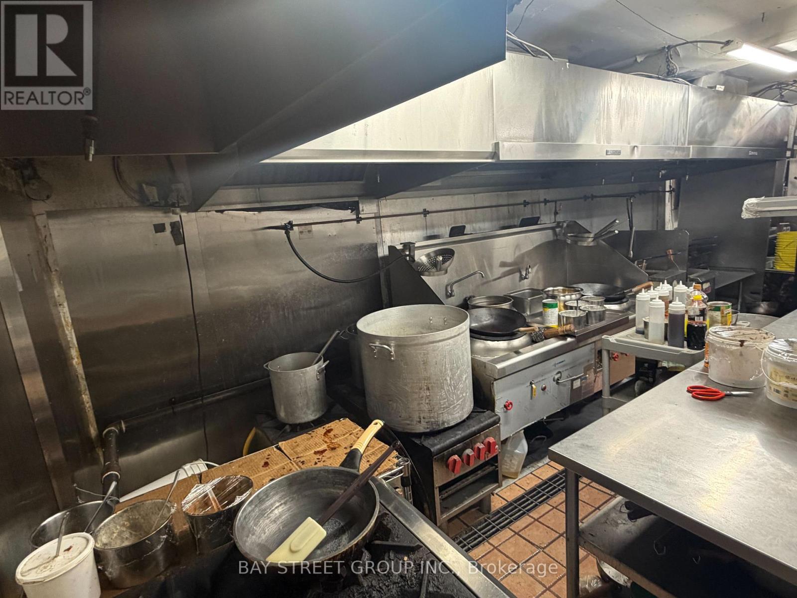 409 Spadina Avenue, Toronto (Kensington-Chinatown), Ontario  M5T 2G6 - Photo 7 - C13855648