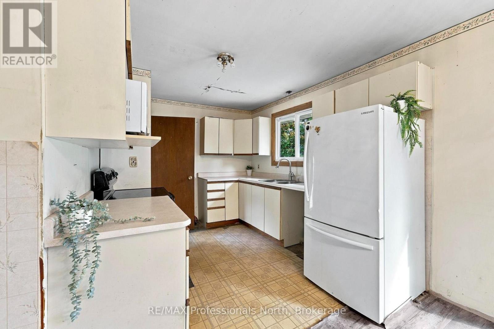 23 Vintage Crescent, Minden Hills, Ontario  K0M 2K0 - Photo 4 - X13855838