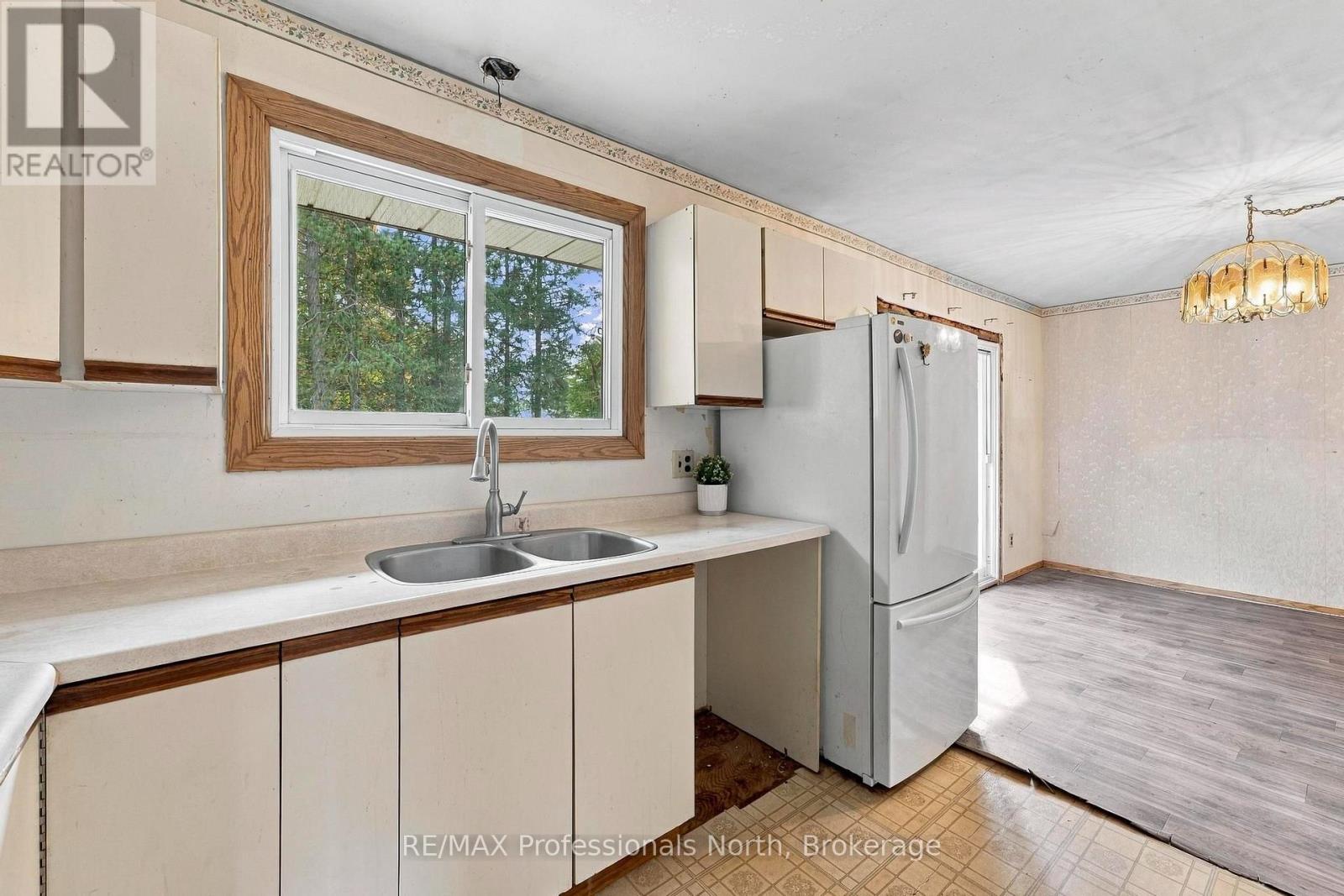 23 Vintage Crescent, Minden Hills, Ontario  K0M 2K0 - Photo 5 - X13855838
