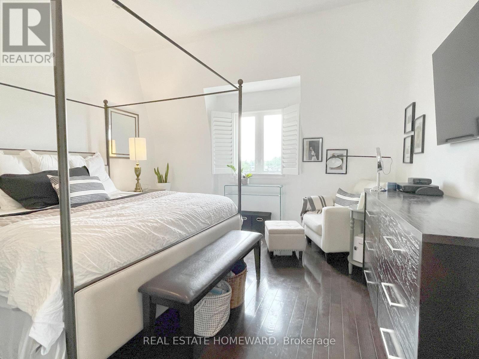287 Kingswood Road, Toronto, Ontario  M4E 3N8 - Photo 18 - E13855794