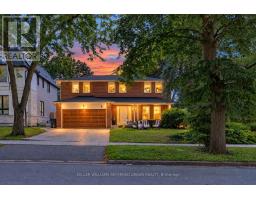 7 CHIPSTEAD ROAD, Toronto, Ontario