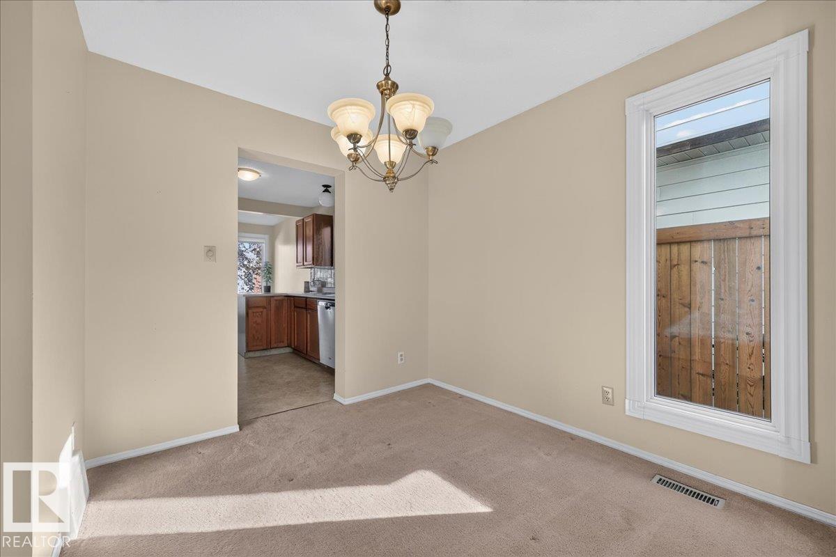 15228 84 ST NW