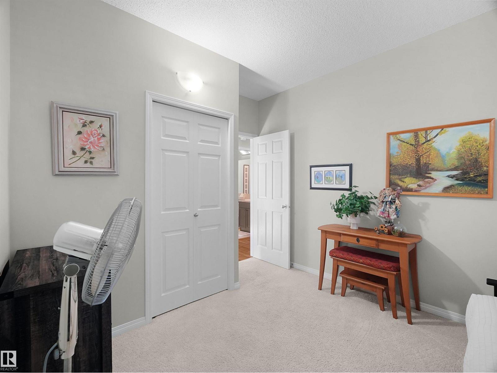 #24 30 OAK VISTA DR
