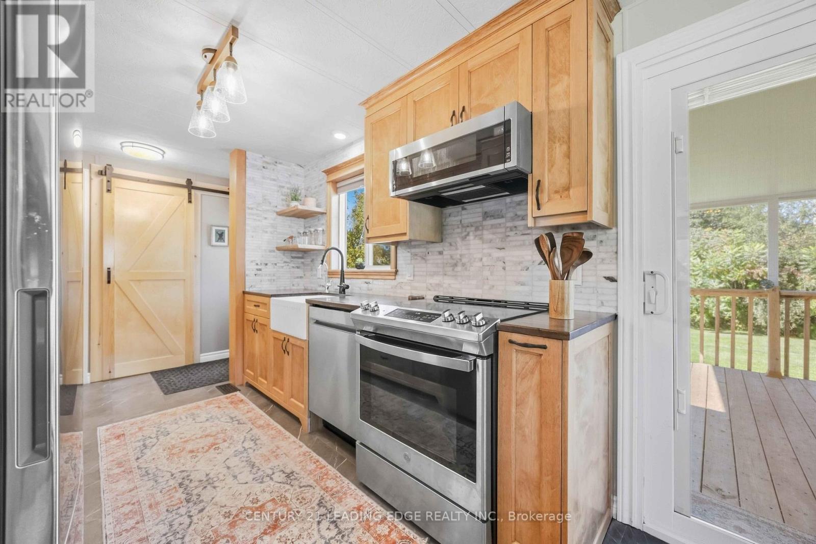 10 Hummingbird Circle, Georgina, Ontario  L0E 1R0 - Photo 10 - N13855696