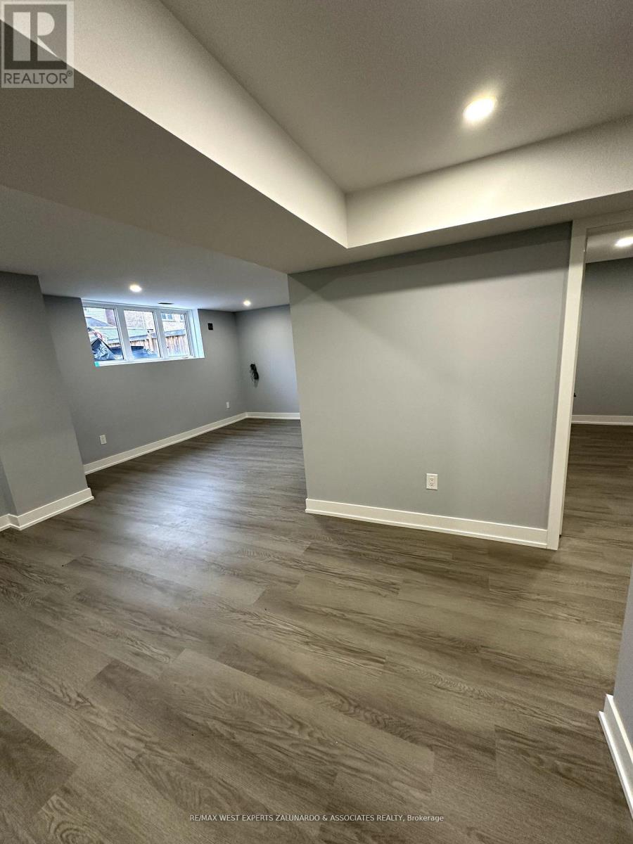 52 Herefordshire Crescent, Newmarket, Ontario  L9N 0B7 - Photo 29 - N13855784