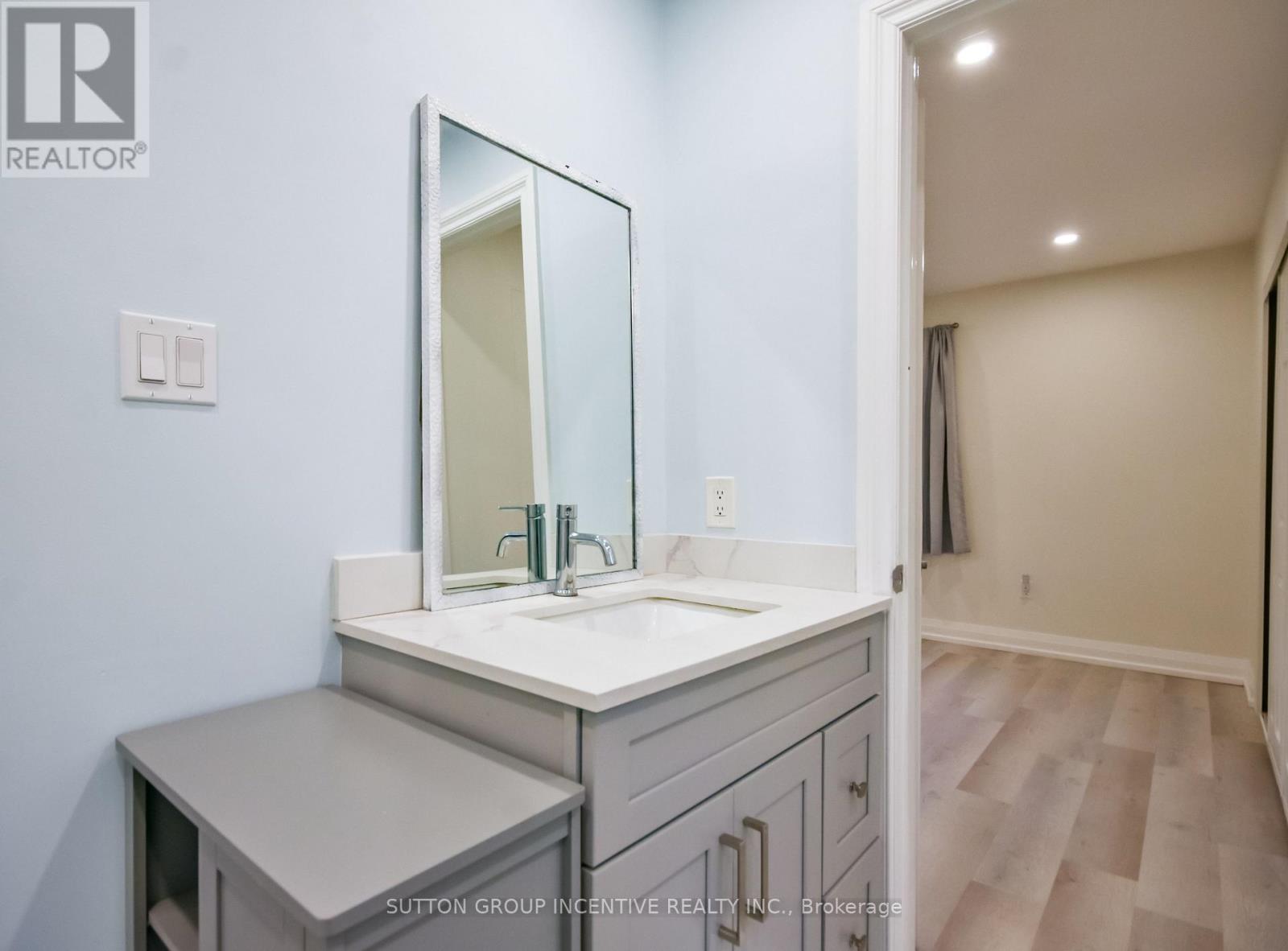 33b Cundles Road E, Barrie, Ontario  L4M 2Z6 - Photo 32 - S13855748