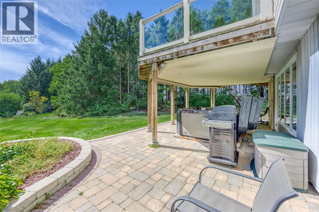 6593 Hickory Creek Line, Warwick-Watford, Ontario  N0N 1J4 - Photo 9 - 26024056