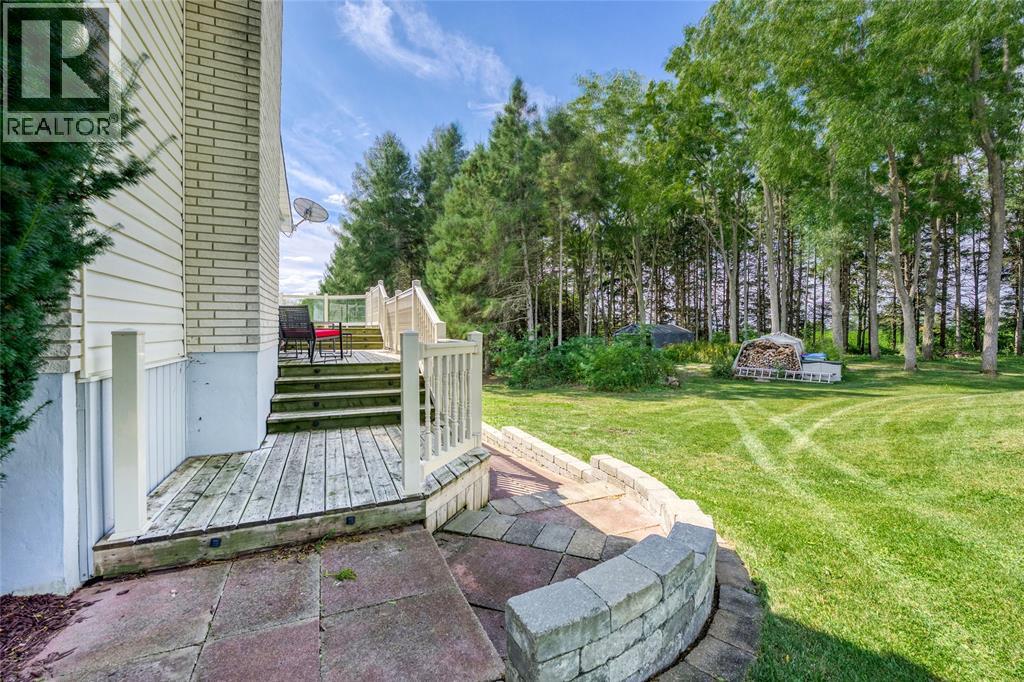 6593 Hickory Creek Line, Warwick-Watford, Ontario  N0N 1J4 - Photo 10 - 26024056