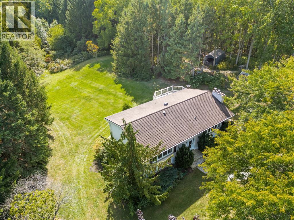 6593 Hickory Creek Line, Warwick-Watford, Ontario  N0N 1J4 - Photo 17 - 26024056