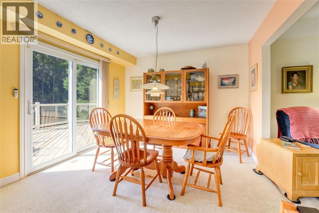 6593 Hickory Creek Line, Warwick-Watford, Ontario  N0N 1J4 - Photo 32 - 26024056