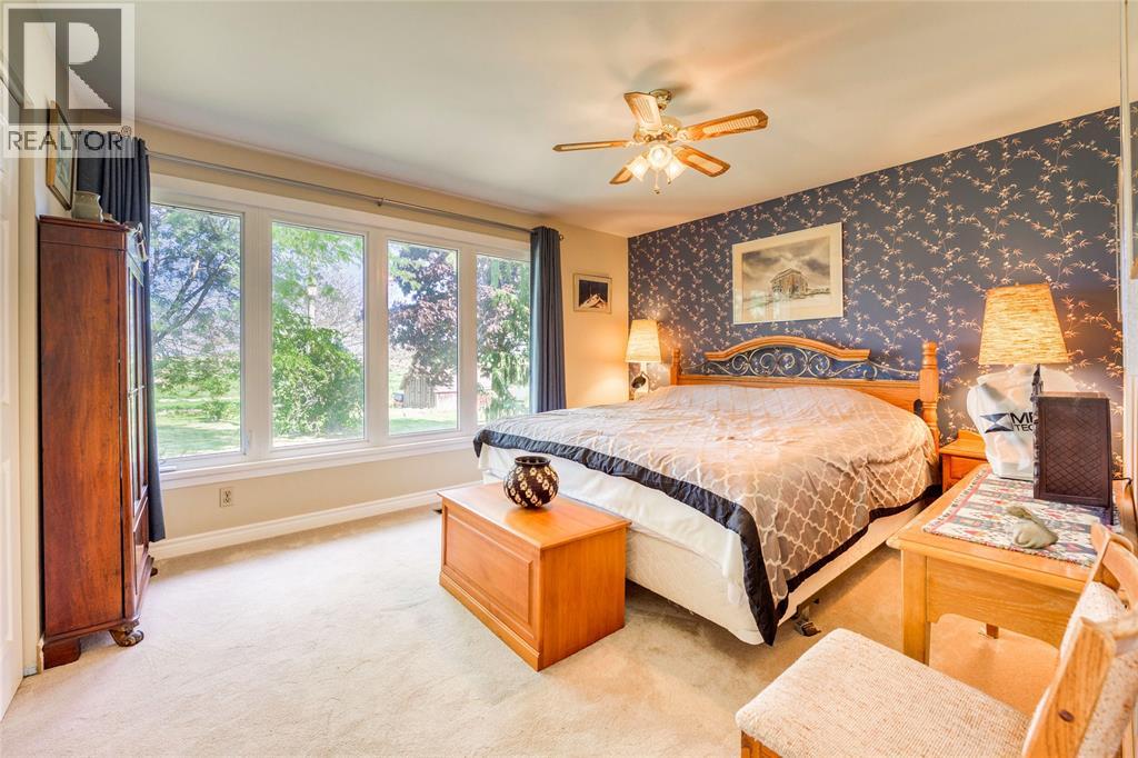 6593 Hickory Creek Line, Warwick-Watford, Ontario  N0N 1J4 - Photo 35 - 26024056