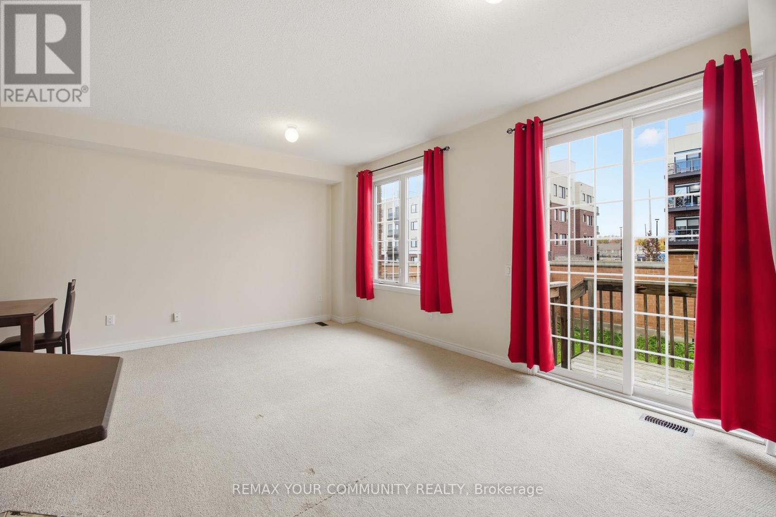 90 Sky Harbour Drive, Brampton, Ontario  L6Y 0V3 - Photo 6 - W13855676