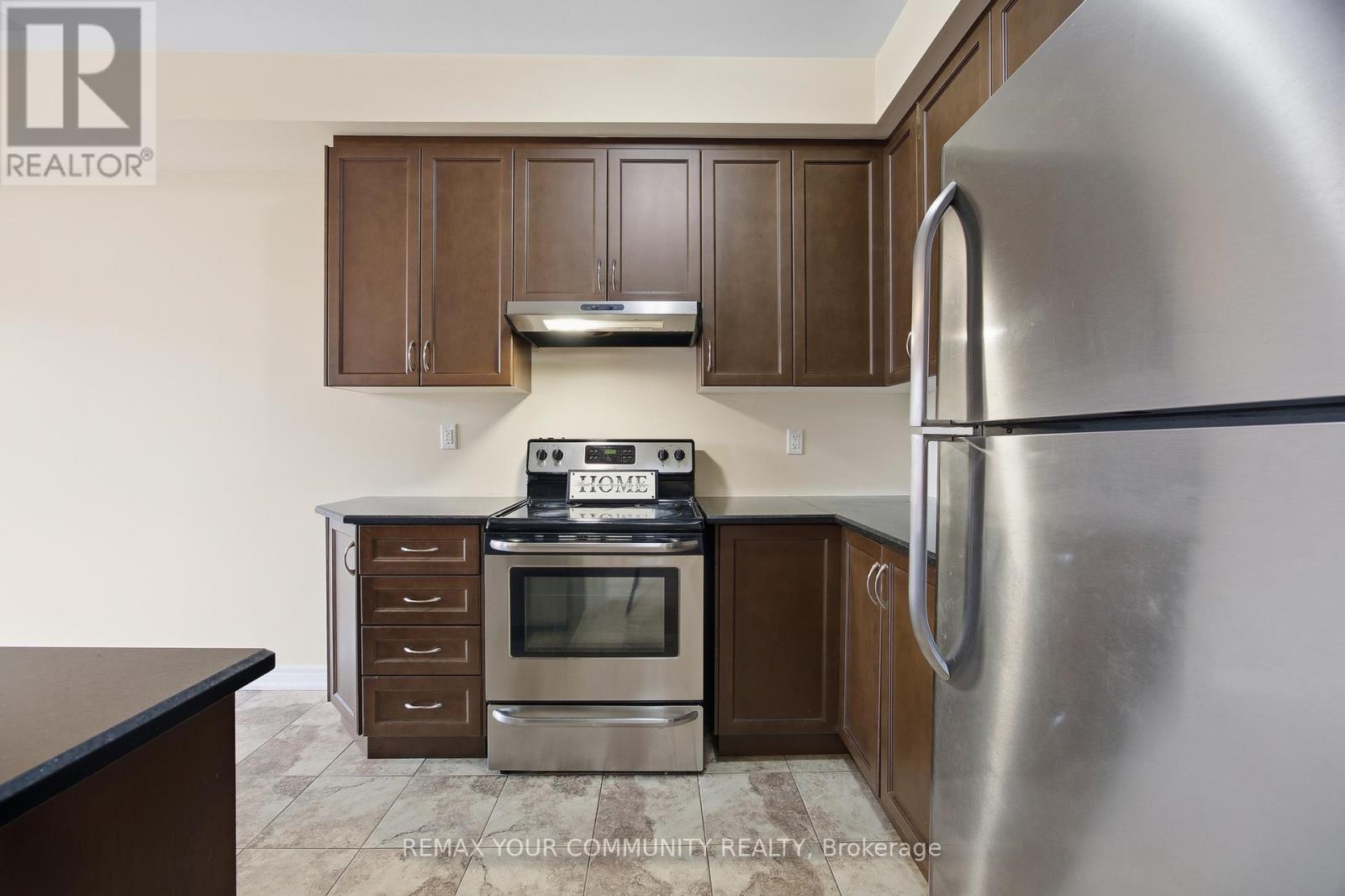 90 Sky Harbour Drive, Brampton, Ontario  L6Y 0V3 - Photo 7 - W13855676