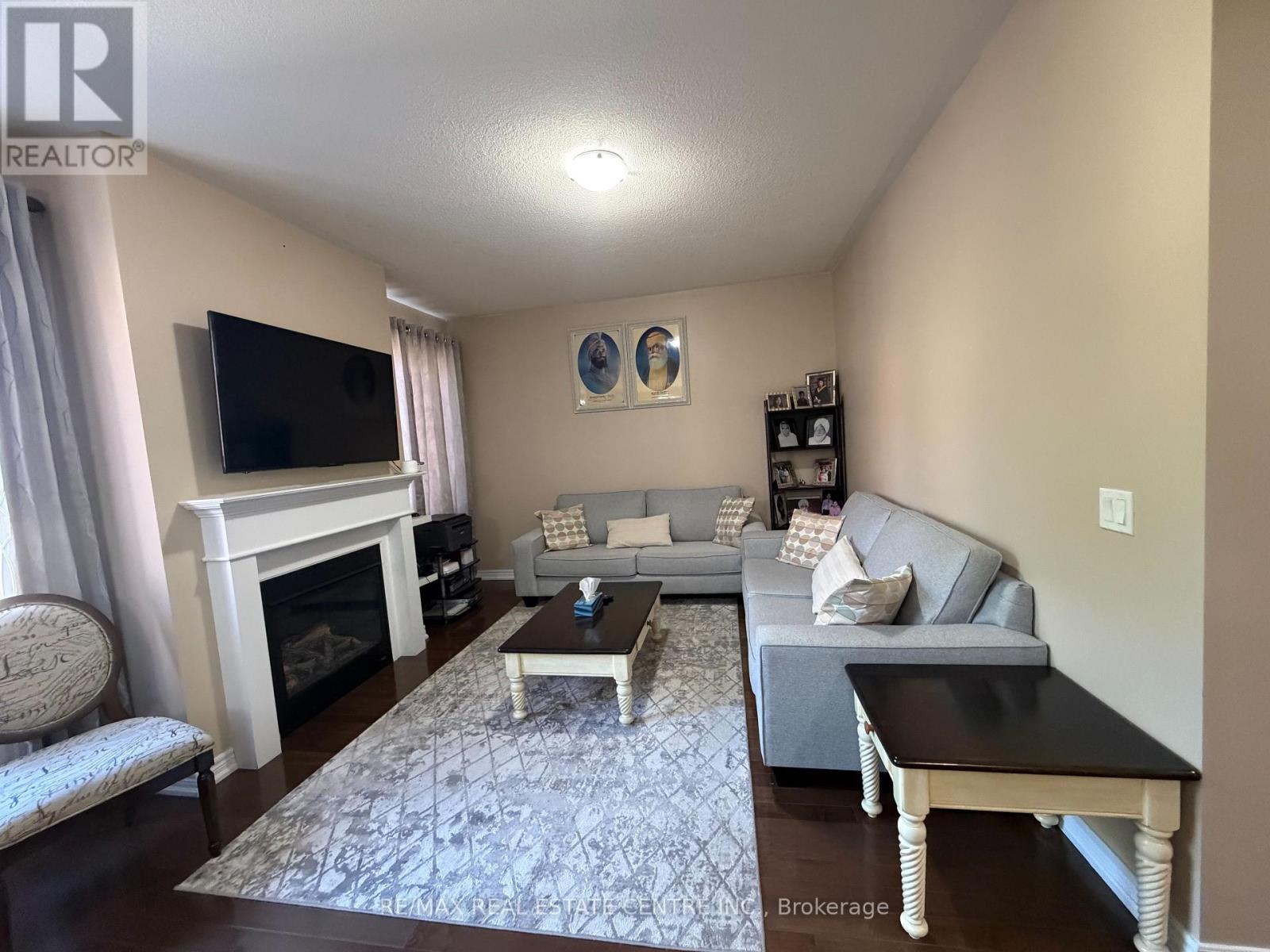 14 Twistleton Street, Caledon, Ontario  L7C 3V6 - Photo 9 - W13855746