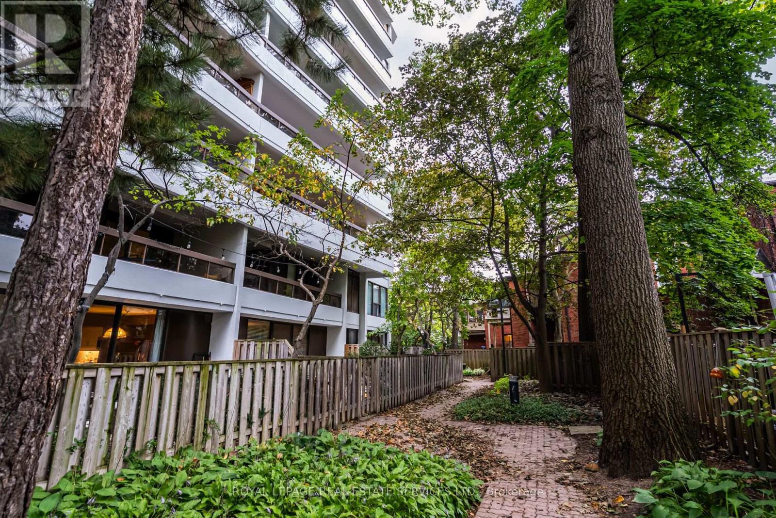 202 - 80 Quebec Avenue, Toronto, Ontario  M6P 4B7 - Photo 32 - W13855764