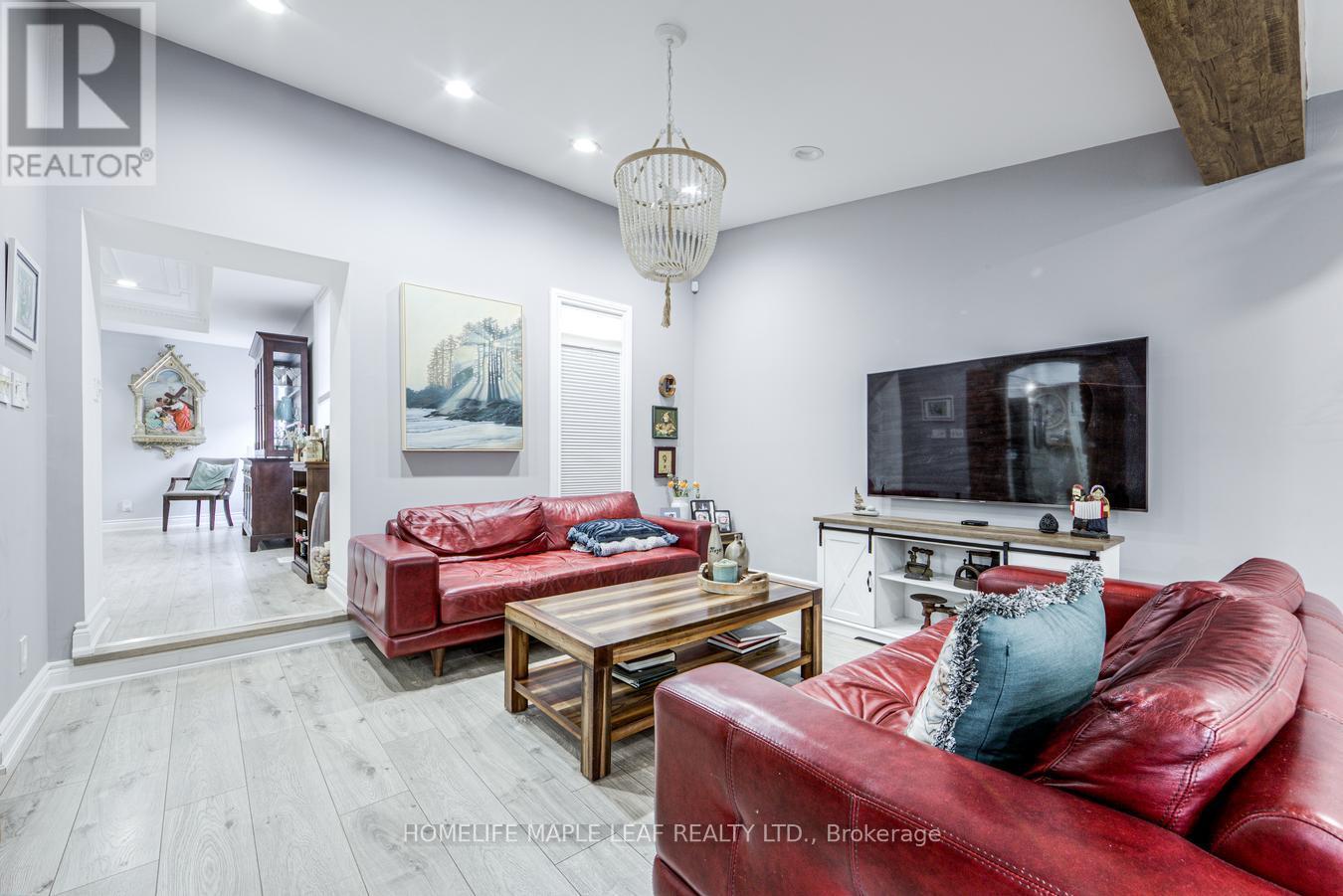 12 Adamson Street N, Halton Hills, Ontario  L0P 0A2 - Photo 18 - W13855870