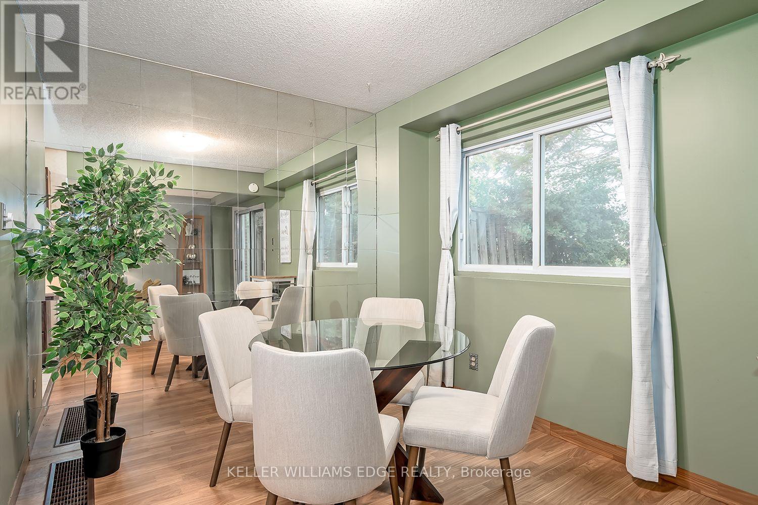 2 - 473 Woodview Road, Burlington, Ontario  L7N 2Z9 - Photo 11 - W13855882