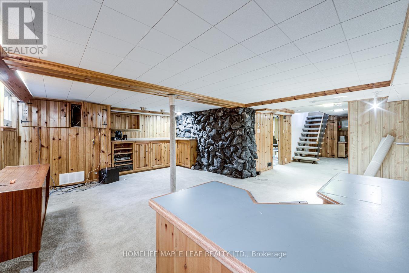 18 Adamson Street S, Halton Hills, Ontario  L0P 1K0 - Photo 19 - W13855888
