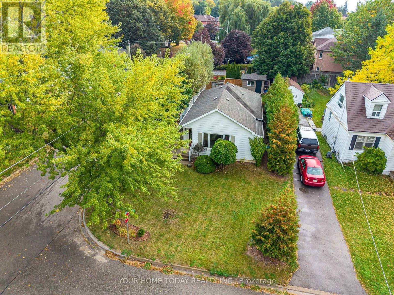 1 Ostrander Boulevard, Halton Hills, Ontario  L7G 1Z2 - Photo 4 - W13855900