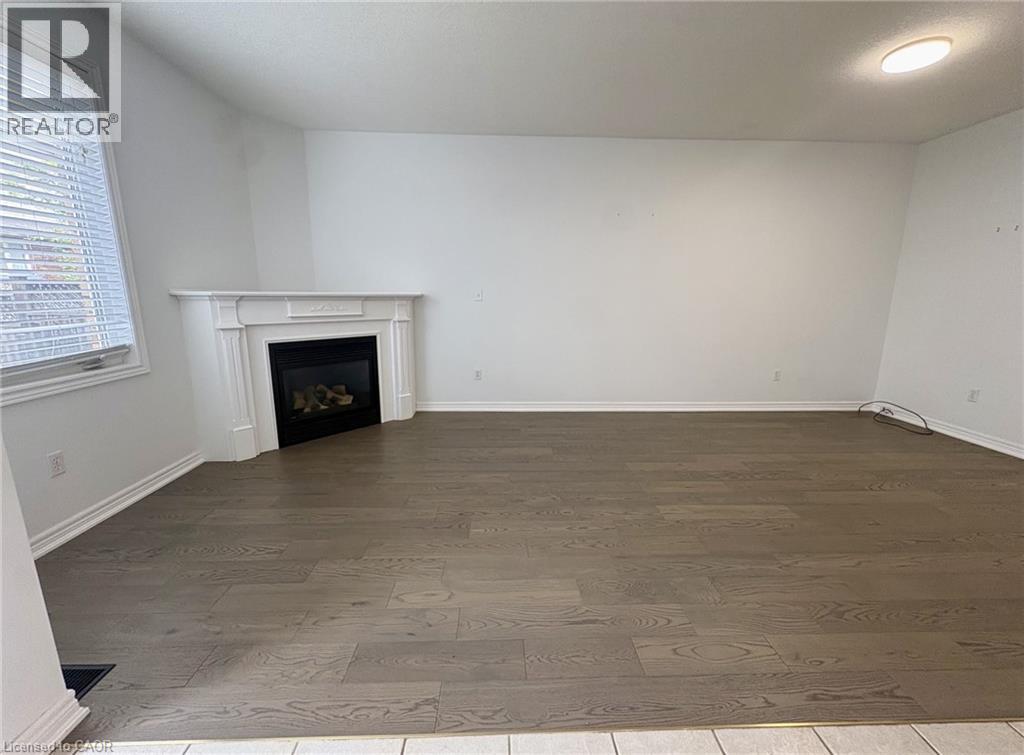 5325 Applegarth Drive, Burlington, Ontario  L7L 6V3 - Photo 7 - 40867817
