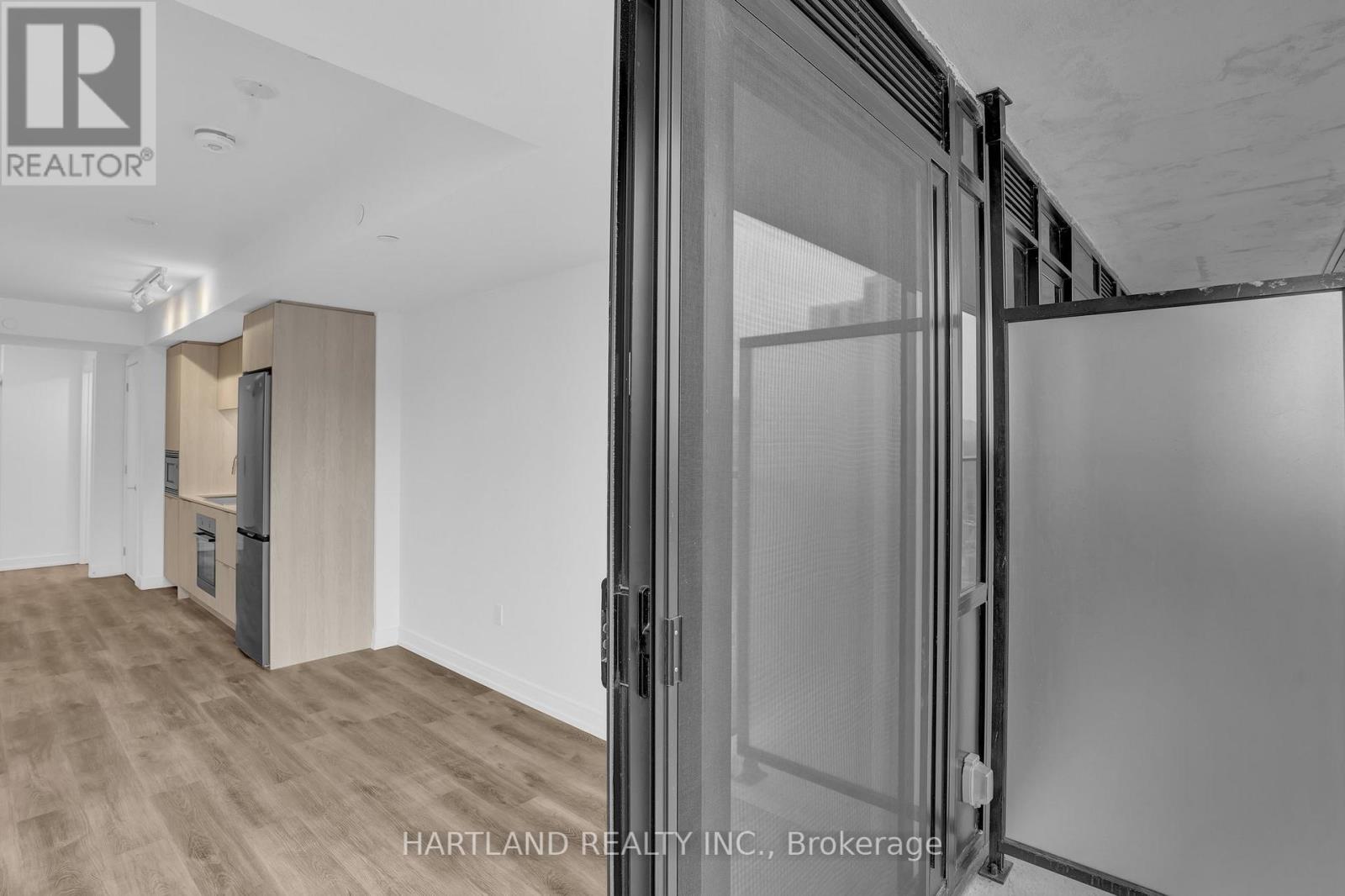 928 - 1 Jarvis Street, Hamilton, Ontario  L8R 3J2 - Photo 6 - X13855654
