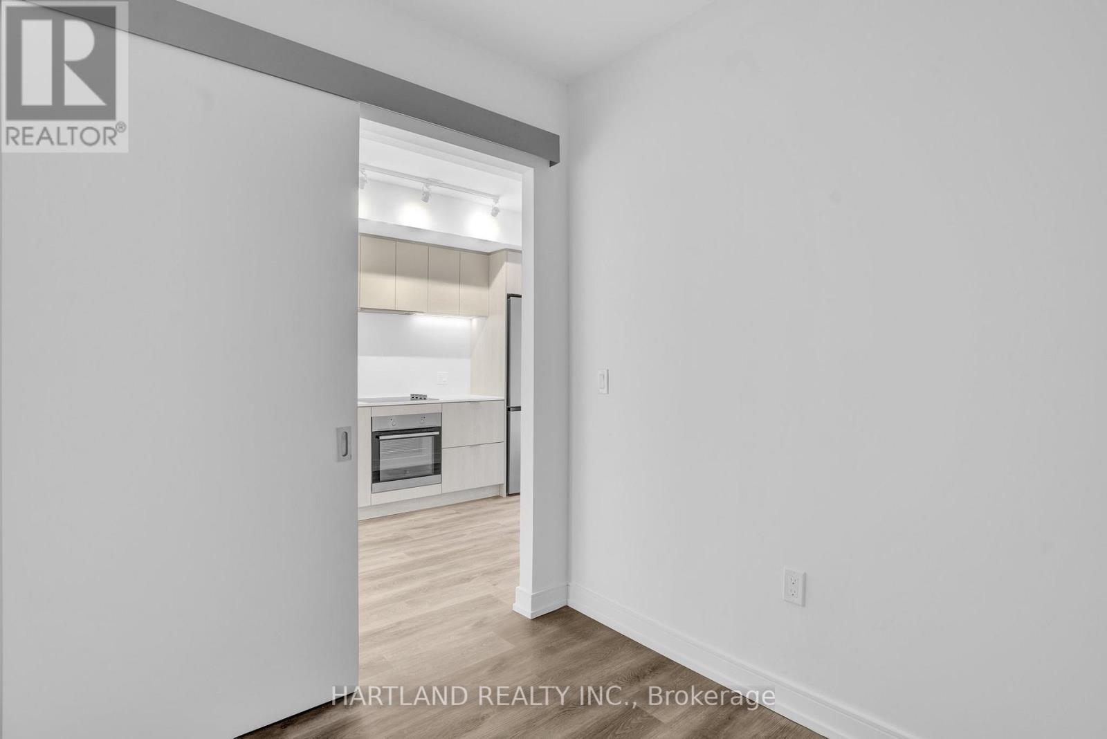 928 - 1 Jarvis Street, Hamilton, Ontario  L8R 3J2 - Photo 13 - X13855678
